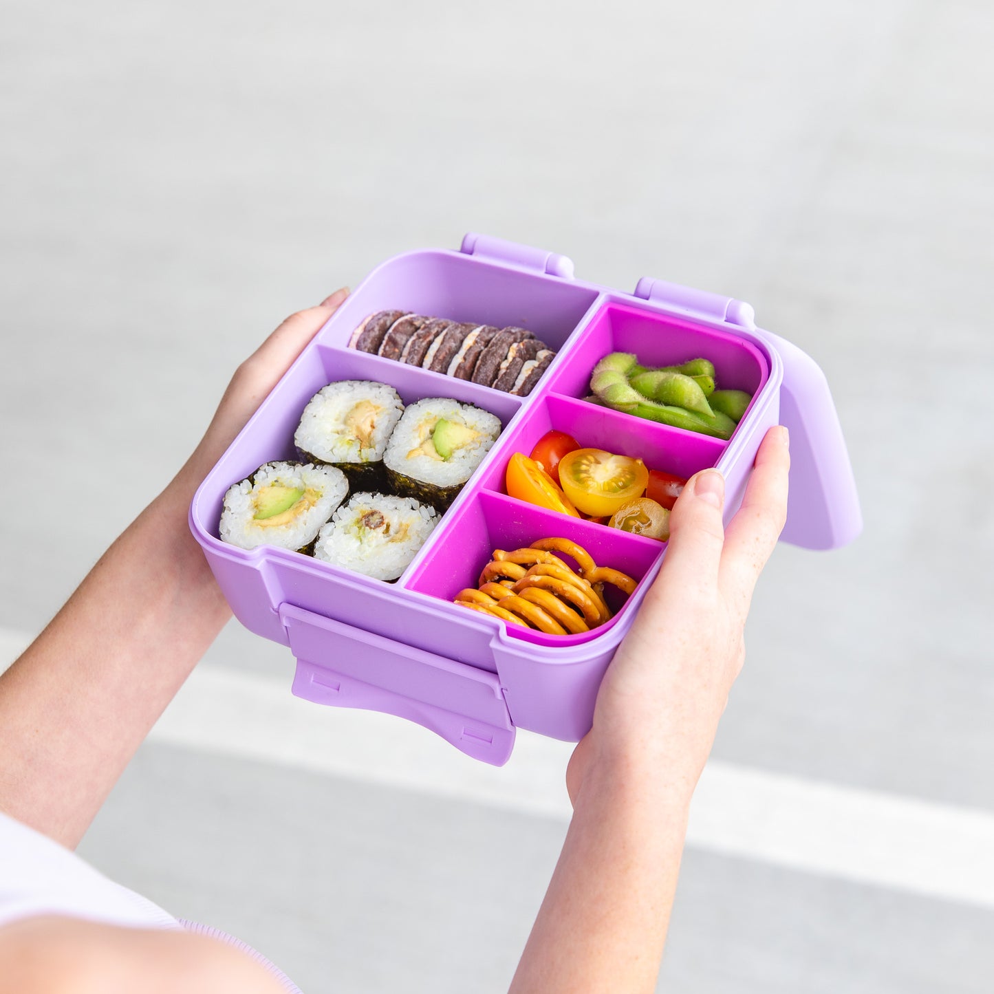 MontiiCo Feast Bite Tray - Fuchsia