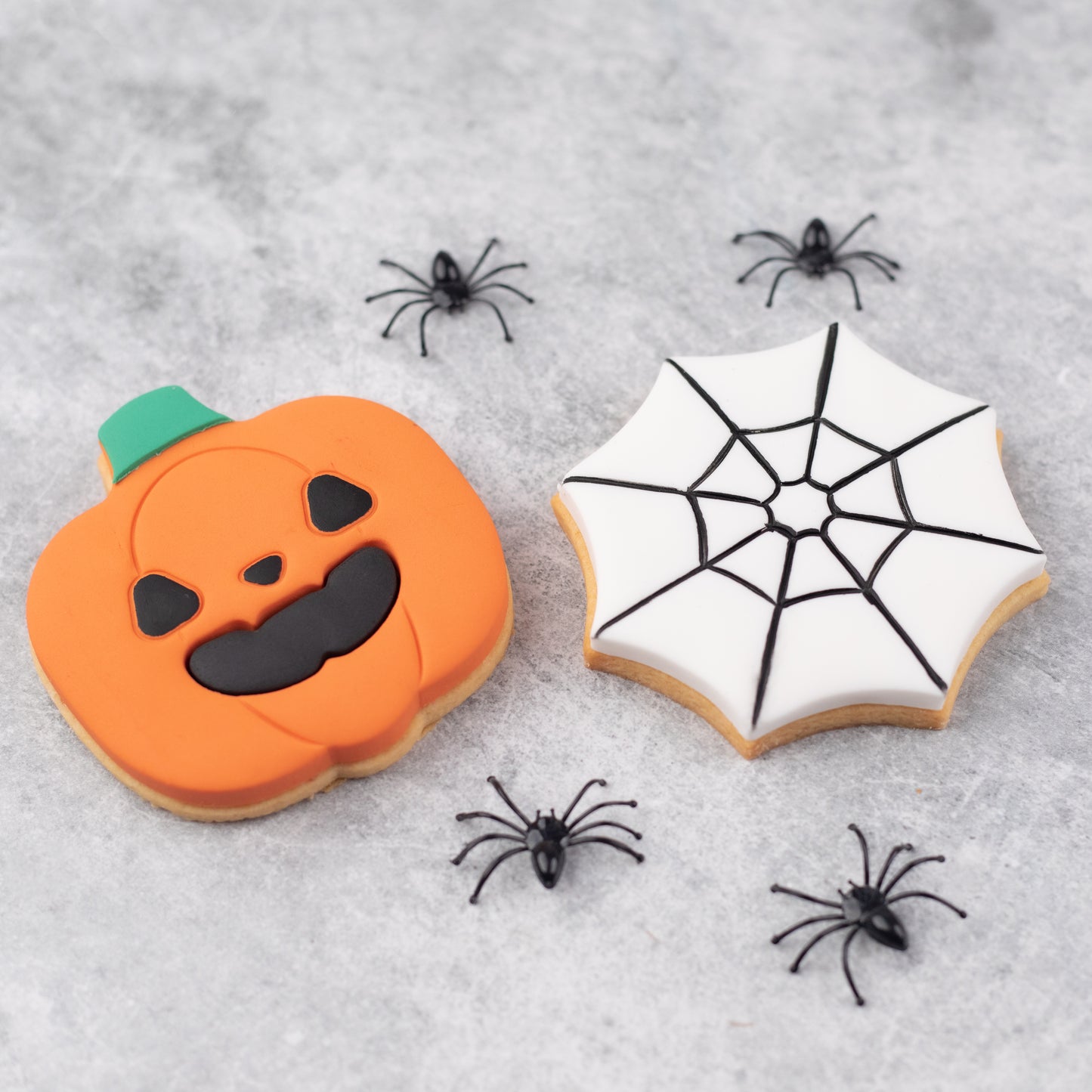 Lunch Punch Sandwich Cutter Set - Halloween