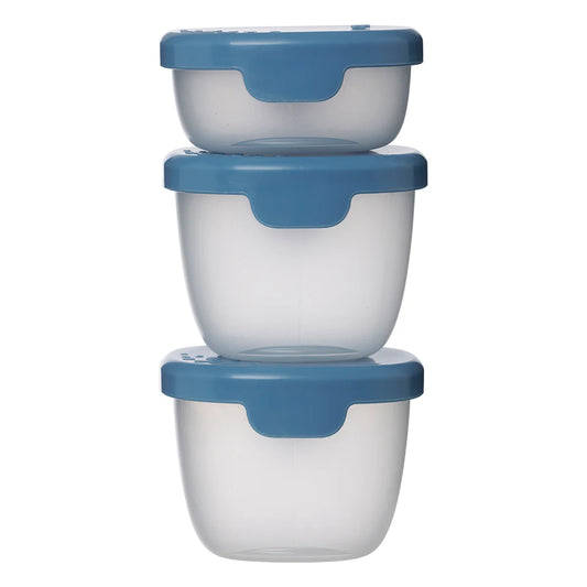 Ocean b.box snack tubs with hinged lids and leakproof silicone seals.