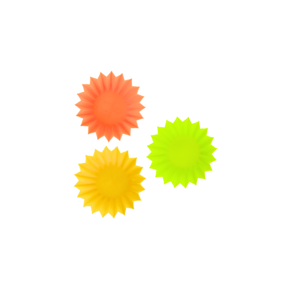 Bright jumbo silicone bento cups in orange, yellow and green, perfect for organising snacks in kids’ lunchboxes