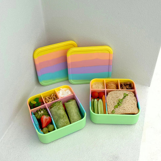 Rainbow Big Bento silicone lunch box with leakproof compartments and dishwasher‑safe design.