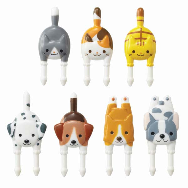 a picture of Dogs & Cats Food Pickson a white background for making mealtime fun and playful