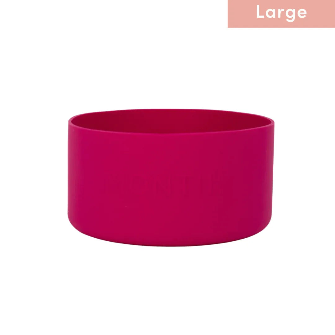a picture of MontiiCo Large Bumper Crimson on a white background for a super cool drink bottle accessory