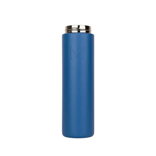 a picture of MONTIICO Reef Universal Base 700ml on a white background for a super cool drink bottle accessory